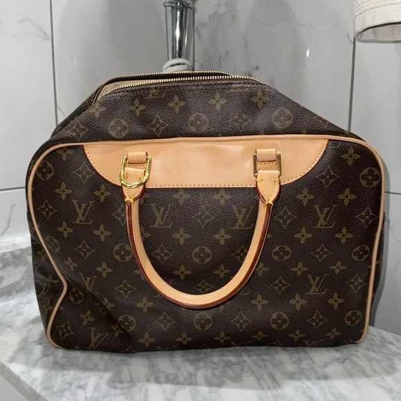 Louis Vuitton Deauville Satchel - Picture 2 of 5